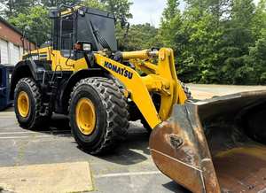 Chargeuse sur pneus KOMATSU WA380-8 d'occasion - Product Image 4