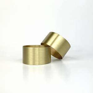 Servilletero de borde punteado de latón hecho a mano, servilletero de oro metálico brillante para bodas, cenas, fiestas, Decoración de mesa - Product Image 3