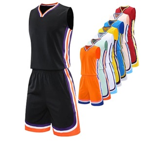 Uniformes d'équipe de sublimation élégants, logo personnalisé imprimé, maillots de basket-ball de qualité supérieure, vente en gros, uniforme de basket-ball respirant - Product Image 2
