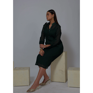 Robe Kurta élégante pour femmes, vert foncé, manches longues transparentes, vêtements de cérémonie de créateur - Product Image 3