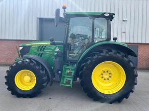 Tractor de ruedas usado Johnn Deerr 6130R a la venta - Product Image 5