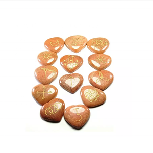 Haute qualité karuna rouge aventurine forme coeur pierre 13 pièces karuna ensemble naturel guérison cristal pierres précieuses Karuna ensemble en gros - Product Image 2