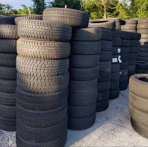 Pneus d'occasion en gros les plus vendus, origine FR, garantie 1 an, tous modèles disponibles, usagés et neufs, vente en gros pour la revente en vrac, pour garages et réparation de flottes - Product Image 6