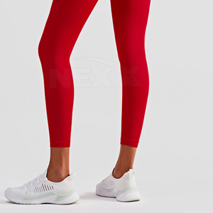 Nouvelle arrivée Dernière conception Ensemble de yoga pour femmes Ensemble de yoga pour femmes de haute qualité Ensemble de yoga pour femmes en gros - Product Image 6