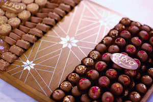 Bandeja rectangular para servir Chocolate, bandeja de madera de alta calidad para Ramadán, hecha en VietNam - Product Image 2