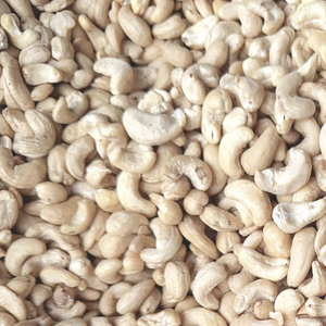 Prix de vente international de haute qualité des noix de cajou Ww180 210 Ww320 Santigo emballage personnalisé d'usine - Product Image 1