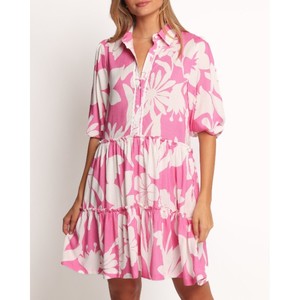 Robes mini pour femmes mettant en valeur une simplicité élégante pour des looks prêts pour la rue, des tenues décontractées et une expression de mode confiante - Product Image 4