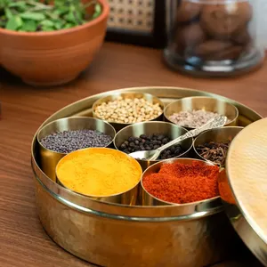 Boîte à épices en laiton de bonne qualité boîte à épices design en laiton et métal avec touche dorée - Product Image 5