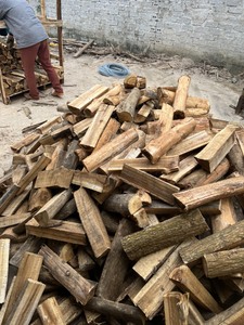 Leña de madera dura al por mayor para fogatas al aire libre, estufas de leña y fogatas a precio económico - Product Image 2