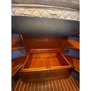เรือสตอร์บร 410 คอมมานเดอร์ แคปไบน์ ครุยเซอร์ 2x370 แรงม้า 12.50x3.90 เมตร - Product Image 5