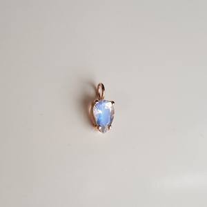 Collier pendentif en or massif 14K avec pierre de lune arc-en-ciel naturelle taille poire 1,3 ct, sertissage à griffes, minimaliste, 18 pouces, pour usage quotidien, semi-précieux - Product Image 6