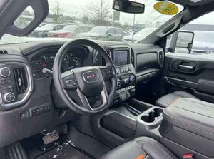 Increíble Camioneta G-M-C Sierra 2500HD AT4 2023 Usada en Perfectas Condiciones, Cabina Doble, Tracción en las Cuatro Ruedas, Volante a la Izquierda, Asientos de Cuero, 50001-75000 Millas, Cámara Trasera - Product Image 3