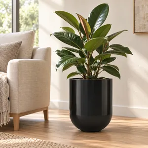 Jardinière ronde en fibre de verre Fida avec base ovale - Product Image 3
