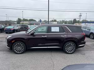 2024 pour Palisade Gauche AWD avec sièges en cuir, système de navigation, démarrage à distance, toit ouvrant, jantes en alliage R17 - Product Image 3