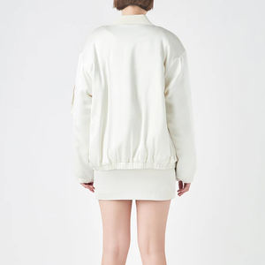 Fabricación profesional 100% Chaqueta de satén de alta calidad para mujer Chaqueta de satén transpirable hecha a medida para mujer - Product Image 2