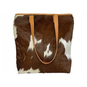 Venta al por mayor por encargo de pelo marrón ocultar bolsas de cuero mujeres forro de cuero genuino portátil a rayas bajo MOQ último diseño - Product Image 2