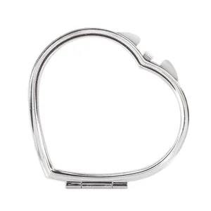 Specchietti a Cuore Personalizzati in Metallo Galvanizzato, Gadget Promozionali - Product Image 2