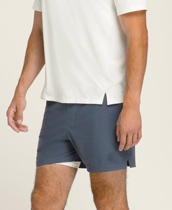 กางเกงขาสั้นเล่นเทนนิสของผู้ชายแบบลำลองเป็นมิตรต่อสิ่งแวดล้อมผ้าโพลีเอสเตอร์เอวระดับกลางระบายอากาศได้ดีกันน้ำ100% พื้น - Product Image 1