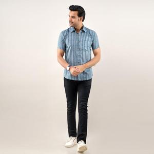 Chemise décontractée rayée bleu marine 100 % coton pour homme, coupe classique, en popeline respirante, idéale pour l'été et les tenues professionnelles formelles, pièce unique - Product Image 6