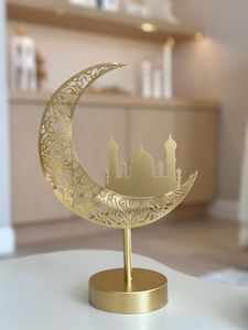 Modern Golden Crescent Moon Table Decor With <b>Lantern</b> And Stars For Festive Home Styling - Product Image 4