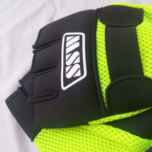 Personnalisé Demi Doigt Femmes Hommes Gym Fitness Haltérophilie Gants De Sport Sans Doigts Enveloppe Intérieure De La Main Gel Rembourré Gants En Néoprène - Product Image 3