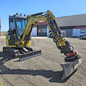 Mini-excavatrice Cat 302.7 CR d'occasion, excavatrice compacte de 2,7 tonnes, excavatrice sur chenilles hydraulique pour la construction et l'aménagement paysager, à vendre - Product Image 5