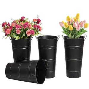 Vase de luxe noir de vente chaude avec des pots en métal d'impression personnalisée et un centre de jardinière de table et de jardin décorer un jardinière faite à la main - Product Image 1