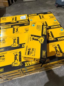 For 20V MAX Industrial Grade Steel Smooth Shank Cordless Cable Stapler Kit DCN701D1 with Battery Charger and <b>Storage</b> Bag - Product Image 1