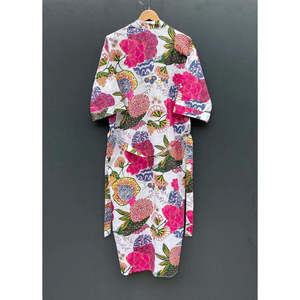 Robe kimono en coton biologique bohème à imprimé floral, peignoir tissé - Product Image 4