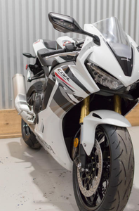 2026 Meilleure vente aux enchères commerciale CBR1000RR 999cc 4 temps 200 ch 200,21 ch 13 200 tr/min Prêt à être expédié - Product Image 2
