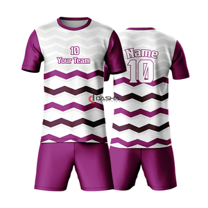 Uniforme de fútbol para hombre personalizado de alta calidad al por mayor, ropa de fútbol Lisa cómoda para adultos - Product Image 6
