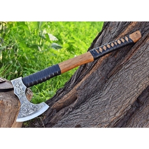 Hache Viking en acier au carbone forgé de haute qualité faite à la main manche en bois de rose massif pour la chasse et le camping - Product Image 2