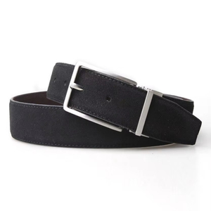 Épingle en cuir suédé noir sur mesure de la conception personnalisée de Divine International pour boucle de ceinture Style décontracté Matériau en peau de vache - Product Image 1