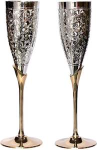 Gobelets en laiton plaqué argent faits à la main Ensemble de coupes à vin haut de gamme dans un coffret en velours rouge - Product Image 4