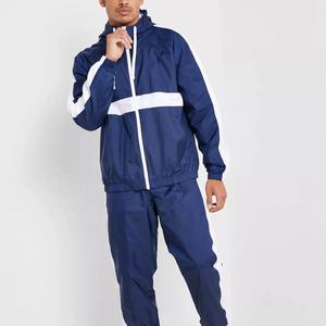 Survêtement en tissu micro léger fabriqué avec 100 pour cent de survêtement en polyester véritable pour hommes à bon prix - Product Image 1