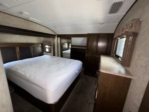 Remolque Ligero para Campamentos Familiares, Fácil de Remolcar, Remolque de Viaje para Campamentos en Carretera, Remolque de Aluminio 4x4 - Product Image 2