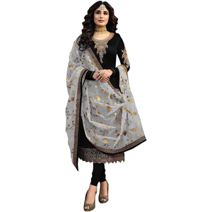 Vente en gros de costumes de pelouse pakistanais de style indien pour femmes kameez shalwar simples en noir avec broderie sur le devant et pantalon uni - Product Image 1