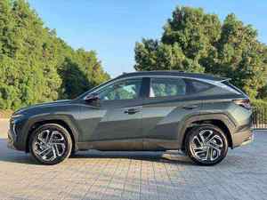 Hyundai Tucson <span class=keywords><strong>GLS</strong></span> SUV 2023 de alto rendimiento, listo para envío a los Países Bajos - Product Image 5