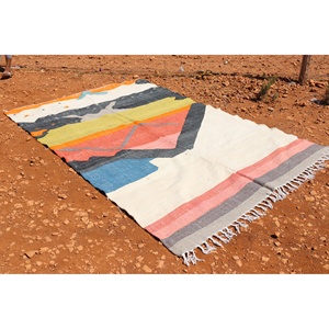 Tapis de chaise à tissage plat tissé moderne animé et tapis accrocheurs colorés et lavables pour un usage domestique - Product Image 3