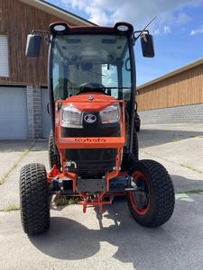 รถแทรกเตอร์ Kubota ดั้งเดิมรถแทรกเตอร์รถแทรกเตอร์รถแทรกเตอร์การเกษตรที่ใช้แล้วและใหม่นำเสนอประสิทธิภาพการใช้พลังงานที่เชื่อถือได้ - Product Image 4