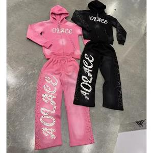 Ensemble de survêtement deux pièces en molleton de coton épais pour homme, style vintage délavé, coupe oversize, effet soleil décoloré, multicolore, avec strass - Product Image 1