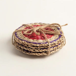 Sous-verres en fibre naturelle tissés à la main, colorés, design 2026, style rustique bohème, pour café, thé et protection de table à manger - Product Image 3