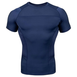 Prix de gros Rash Guard à manches courtes pour hommes Fournisseur direct d'usine Rash Guard de haute qualité pour hommes - Product Image 2
