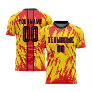 Conjunto de camiseta y pantalones cortos de fútbol personalizado, uniforme deportivo personalizado OEM para adultos y jóvenes, impresión por sublimación a granel, venta al por mayor, MOQ bajo - Product Image 4