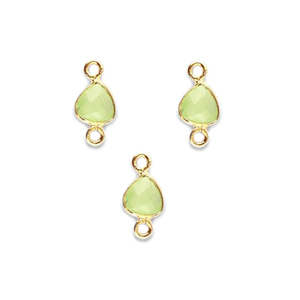 Véritable pierre précieuse de Prehnite 6mm en forme de trillion taillée à facettes en argent sterling 925 plaqué or Set de pendentifs doubles Charms - Product Image 1