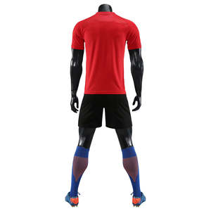 Maillot de football de club en polyester 100% de haute qualité Vêtements de football de qualité supérieure pour les joueurs - Product Image 4