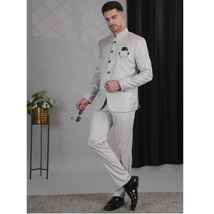 Conjunto de Traje Gris para Hombre de Excelente Calidad y Estilo para Negocios, Bodas y Uso Profesional, Disponible para Exportación, Precio desde India - Product Image 1