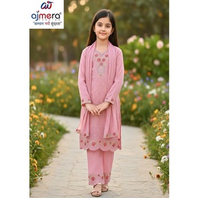 Ensemble Kurta et pantalon ethnique traditionnel brodé floral doux à manches longues pour filles Ajmera Fashion, en stock, personnalisable avec logo - Product Image 1
