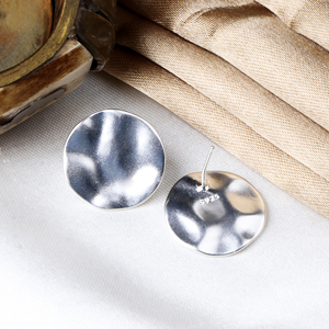 Boucles d'oreilles en argent sterling 925 martelées faites à la main pour femmes pour les fiançailles de mariage directement du grossiste - Product Image 3