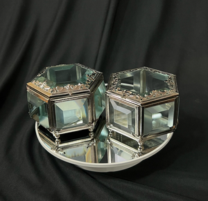 Cajas de almacenamiento de joyería de latón de cristal nórdico decorativo para el hogar de lujo moderno, llantas de diseñador con acabado de níquel, Mini vidrio biselado - Product Image 4